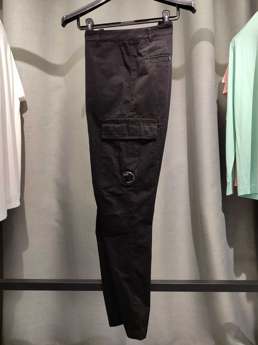 Штани C.P. COMPANY Ergonomic-Fit CARGO Pants Black