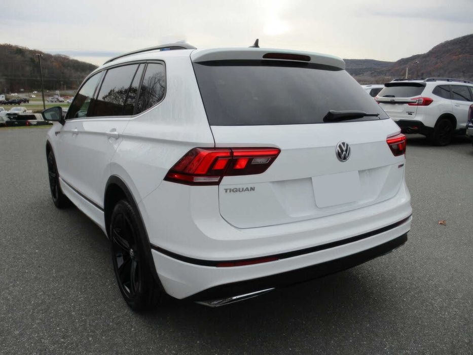 Volkswagen Tiguan      2019