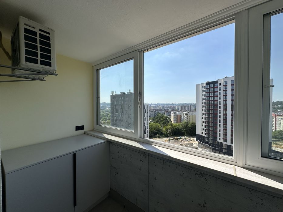 Продаж 2-кімнатної двохрівневої квартири малоголосківська Auroom Tower