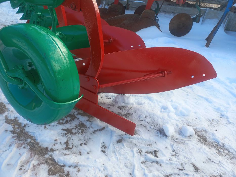 Плуг Квернеланд Kverneland