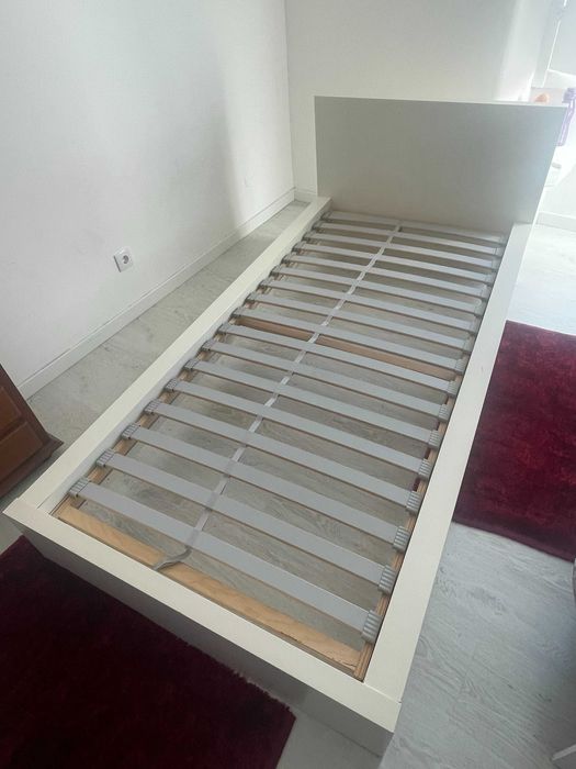 Cama Individual (pouco uso)