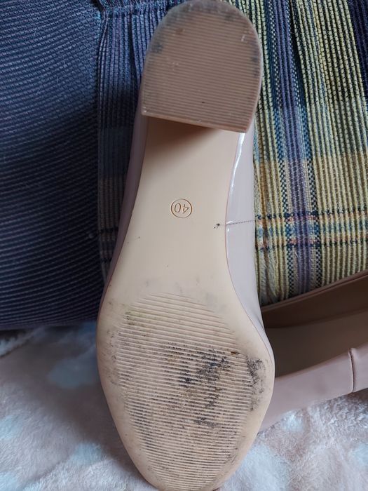 Wyjściowe buty Lasocki