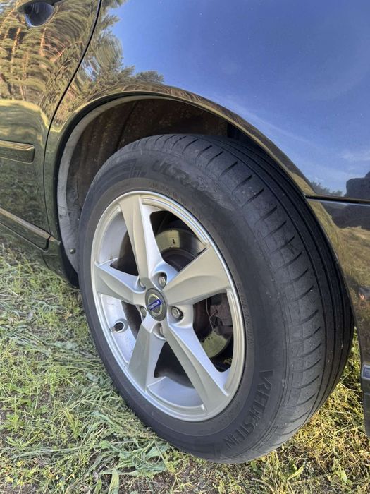 Volvo V 50 2010 год