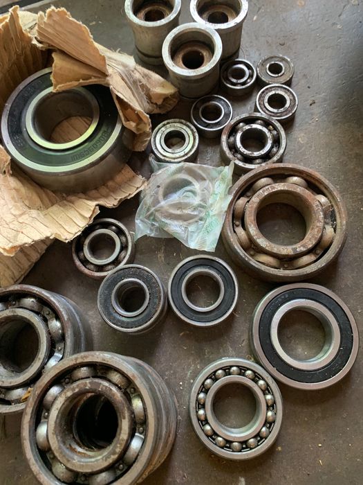 терміново продам підшипники вказані на фото