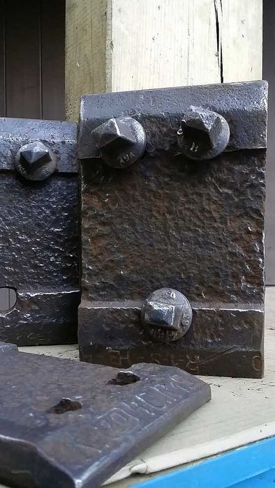 stare sztaby, śruby