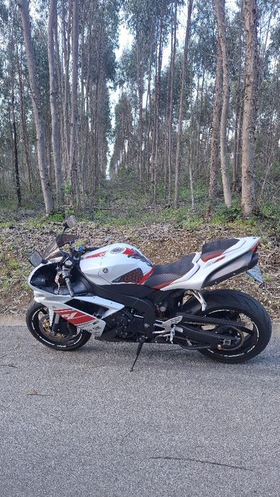 Yamaha yzf R1 2008 impecável