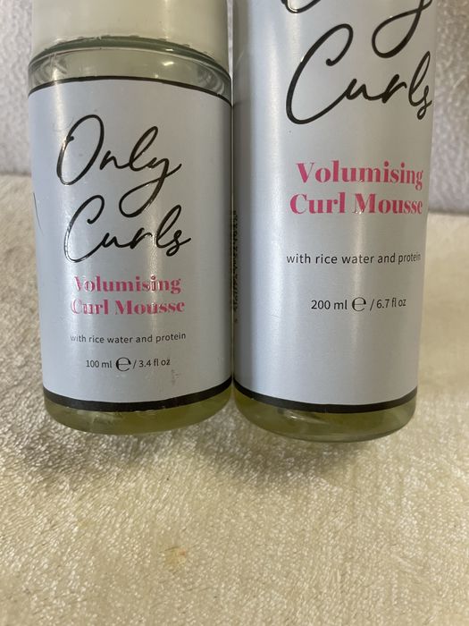 Pianki do włosów kreconych Only curls