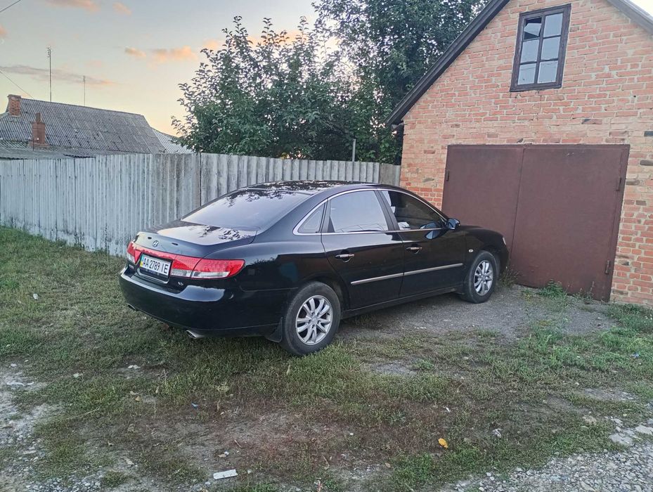 Hyundai grandeur