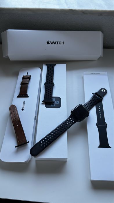 Apple Watch SE 2 44mm