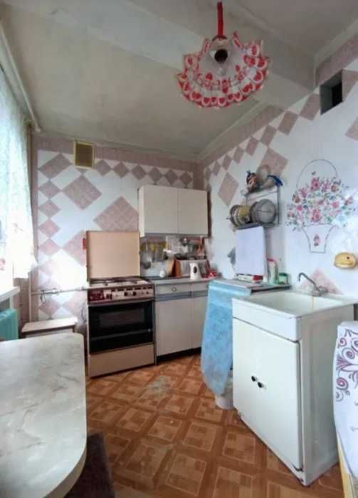 Продам большую 3к квартиру Новые дома метро Дворец спорта Сертификат