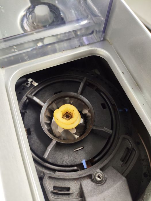 Кавомашина ,,saeko''