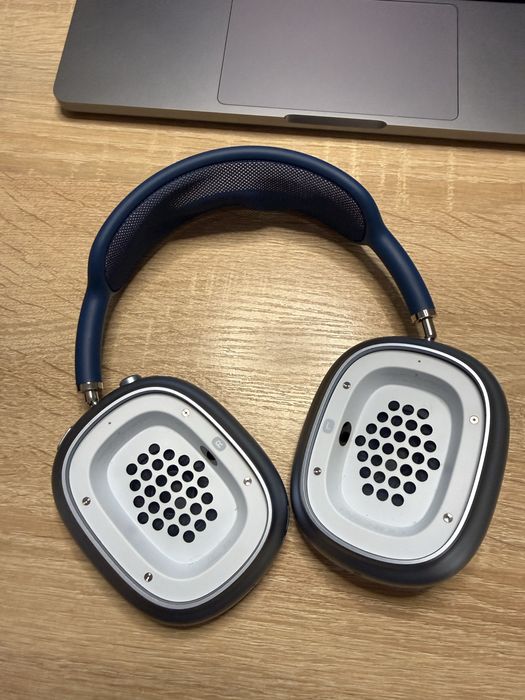 AirPods Max (sky blue) MGYL3RU/A