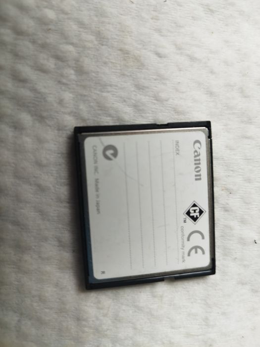 Продам карту пам'яті на Canon