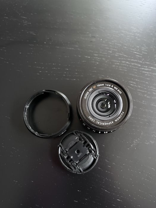Fujinon XF 16 MM F/2.8 R WR Czarny