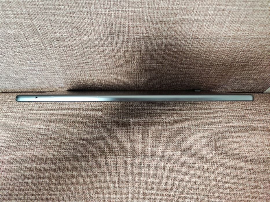 Планшет 10.4" Samsung Galaxy Tab A 7 з сімкартою
