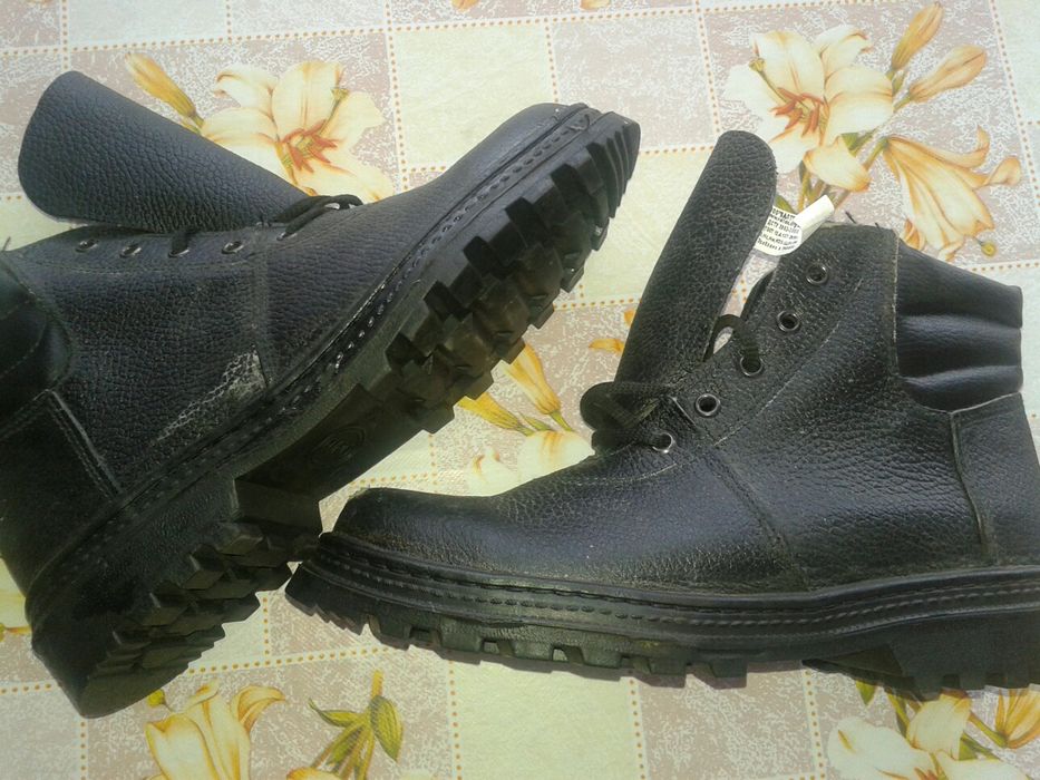 Спецобувь.42р.