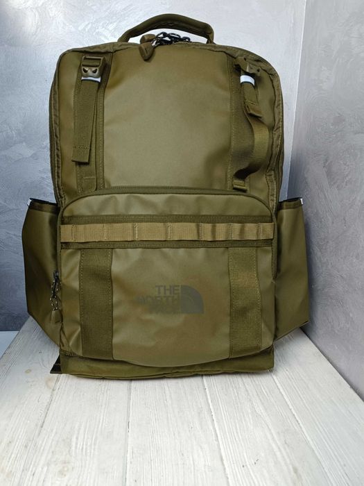 - The North Face Base Camp Daypack NF0A8BK4