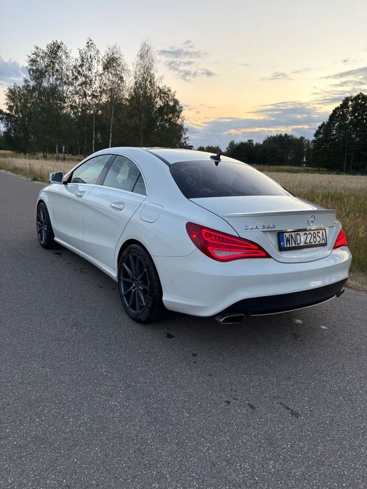 Mercedes-Benz CLA Mercedes-Benz CLA 250 4-Matic