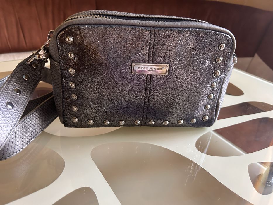 Стильна жіноча сумочка