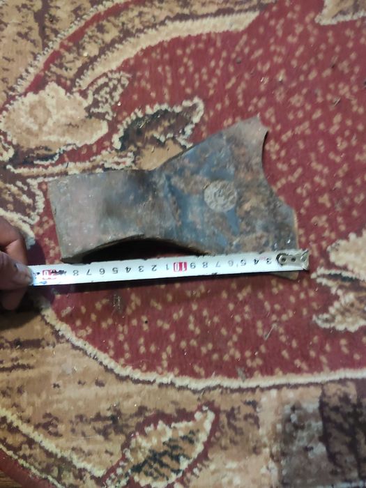 Сокира під відновлення