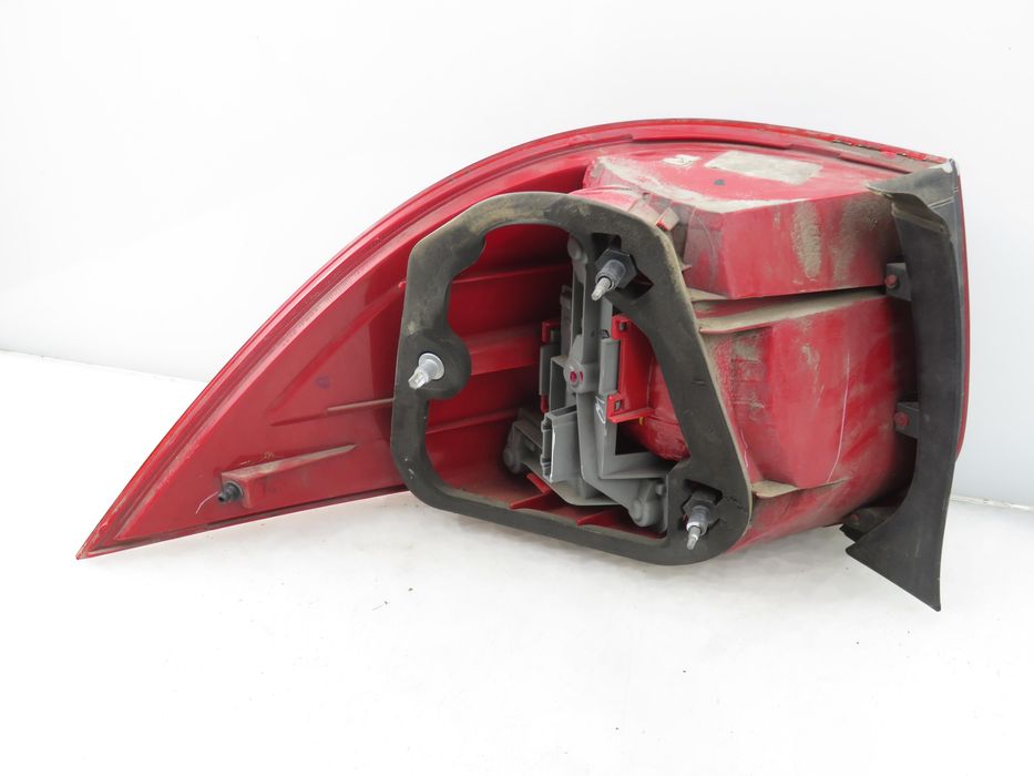 Lampa Prawa Tylna Vw Golf V Variant (1k5)