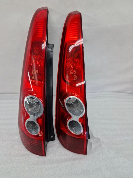 FORD FIESSTA MK6 LIFT 05-08 LEWA LAMPA TYLNA TYLNIA TYŁ , NR 6S61-13A603-AG / 6S61-13405-A , NR AUKCJI LMT69