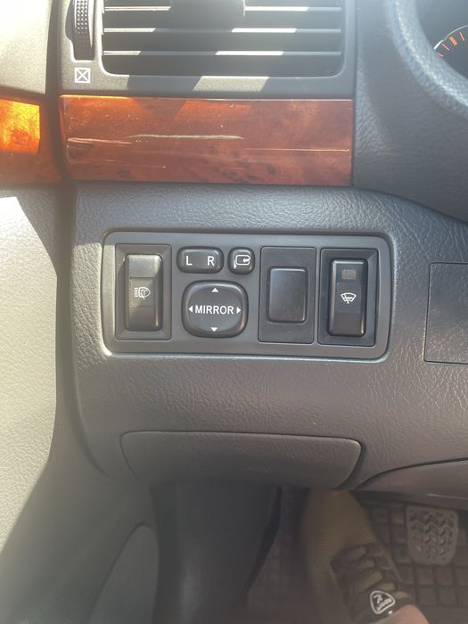 Toyota Avensis т 25, 2,2