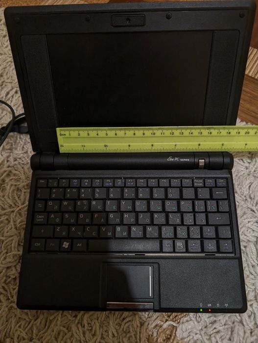 Нетбук ASUS Eee PC 4G

Eee PC 4G