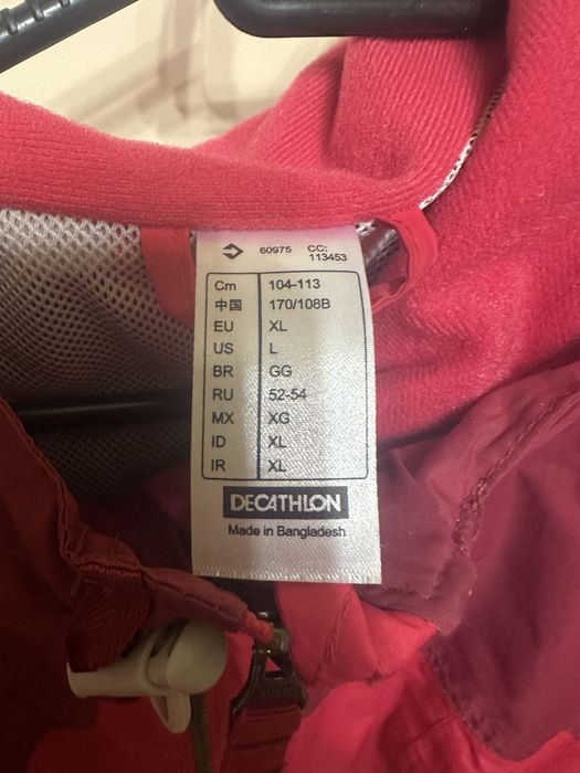 Жіноча куртка QUECHUA