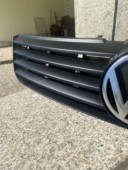 Grelha frontal passat