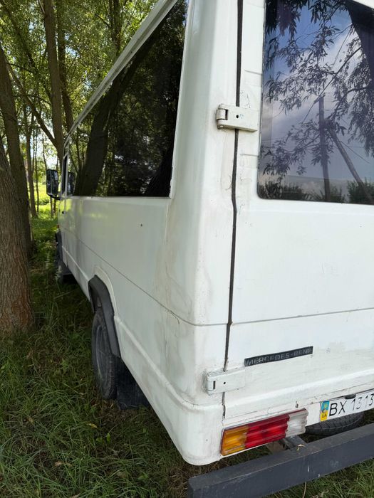 Mercedes-Benz T2 609D, 1995 року