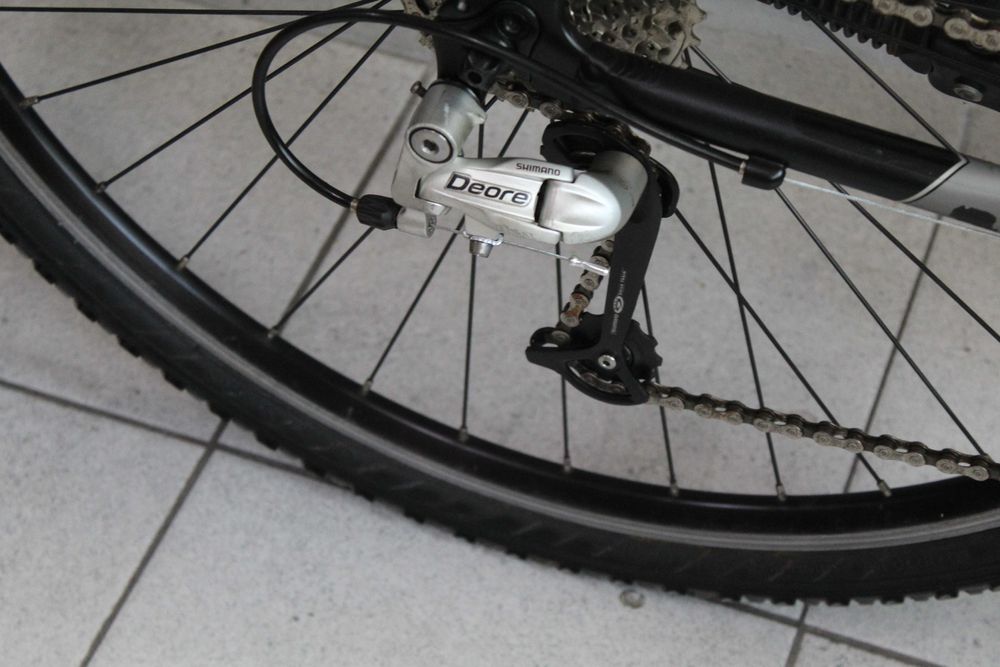 Rower crossowy HERCULES JUMP, Koła 28",Rama 54 cm, Deore, Alu,