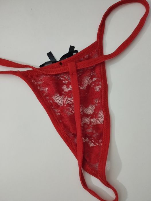 Conjunto vermelho rendado novo