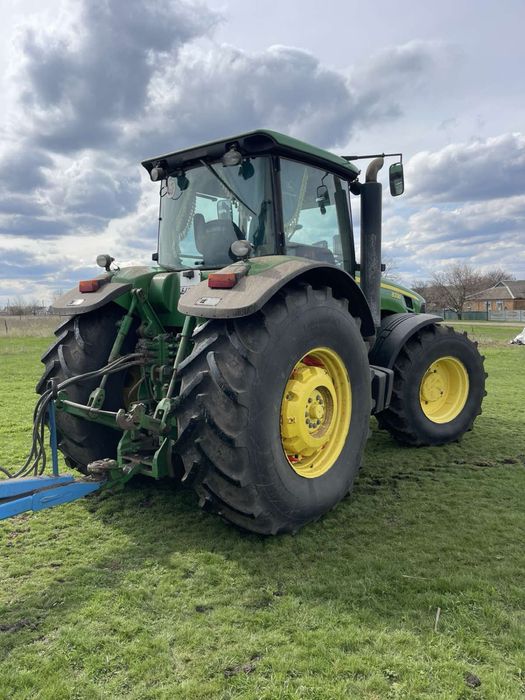 Продам джондир 8330 в идеальном состоянии