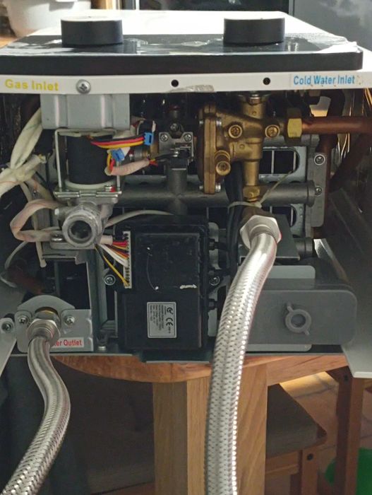 Esquentador Consul como Novo