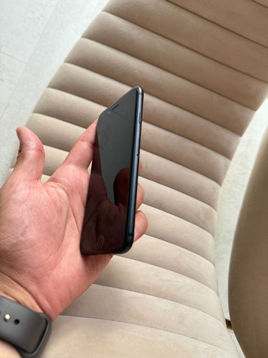 ОРИГІНАЛ iPhone 7 32 Gb BLACK ідеально робочий АЙФОН APPLE Все Супер