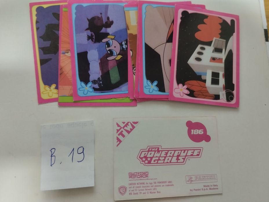 (B3) cromos de 8 coleções