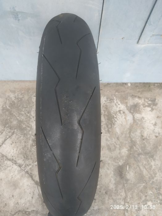 Продам покрышку на мото