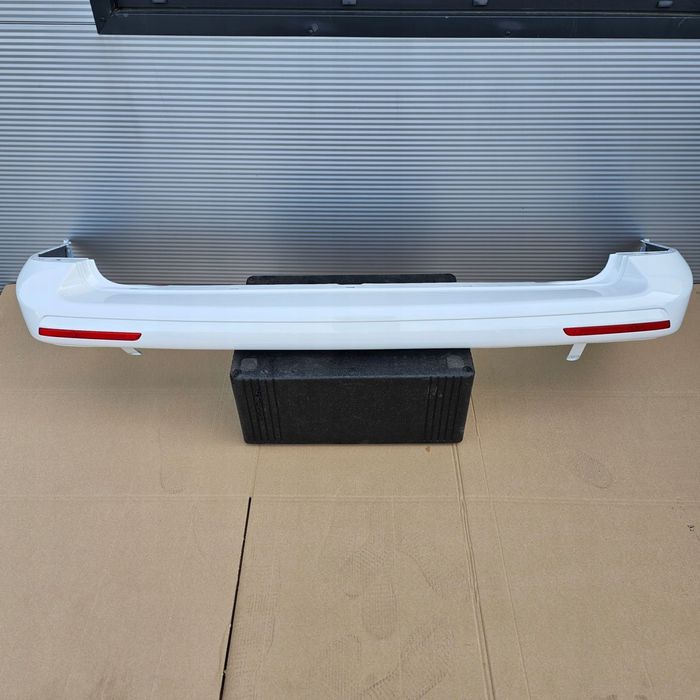 VW T5 LIFT T6 zderzak tył biały LB9A IDEALNY