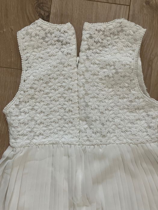 Sukienka dziewczęca Reserved r.128