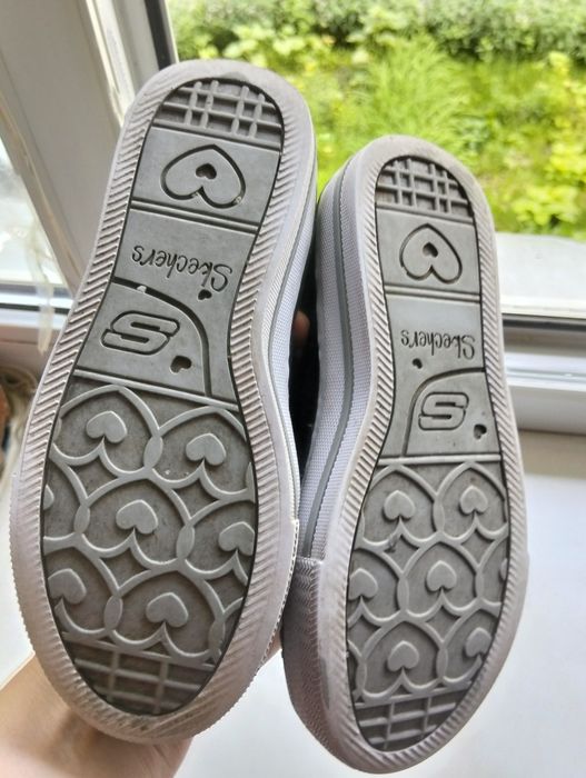 Sketchers 30,28  р кеды