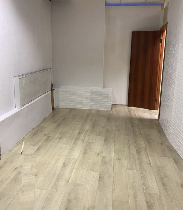 Оренда кімнати в приміщенні