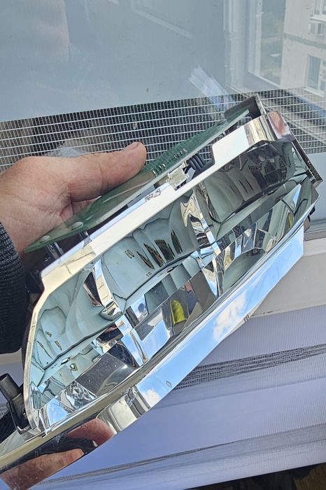 Оригинальные противотуманки Lexus  NX 300