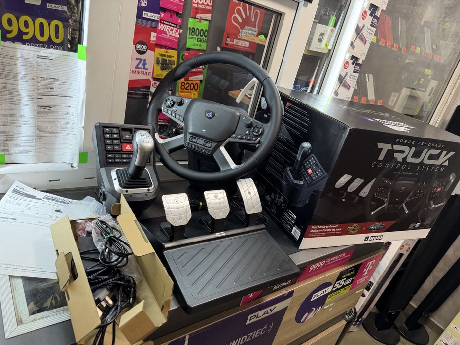 Prawie nowa kierownica Hori Truck, Komplet, Gwarancja