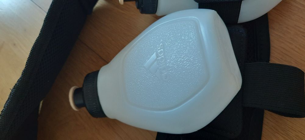 Cinto hidratação Unissexo ADIDAS Run Preto (Tamanho Único)