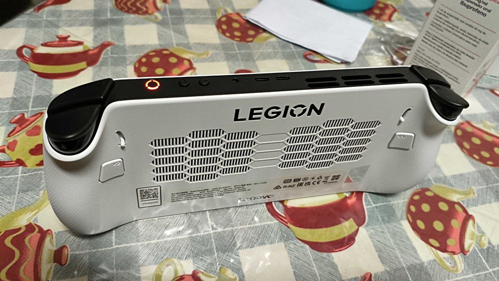 Legion go s com garantia.