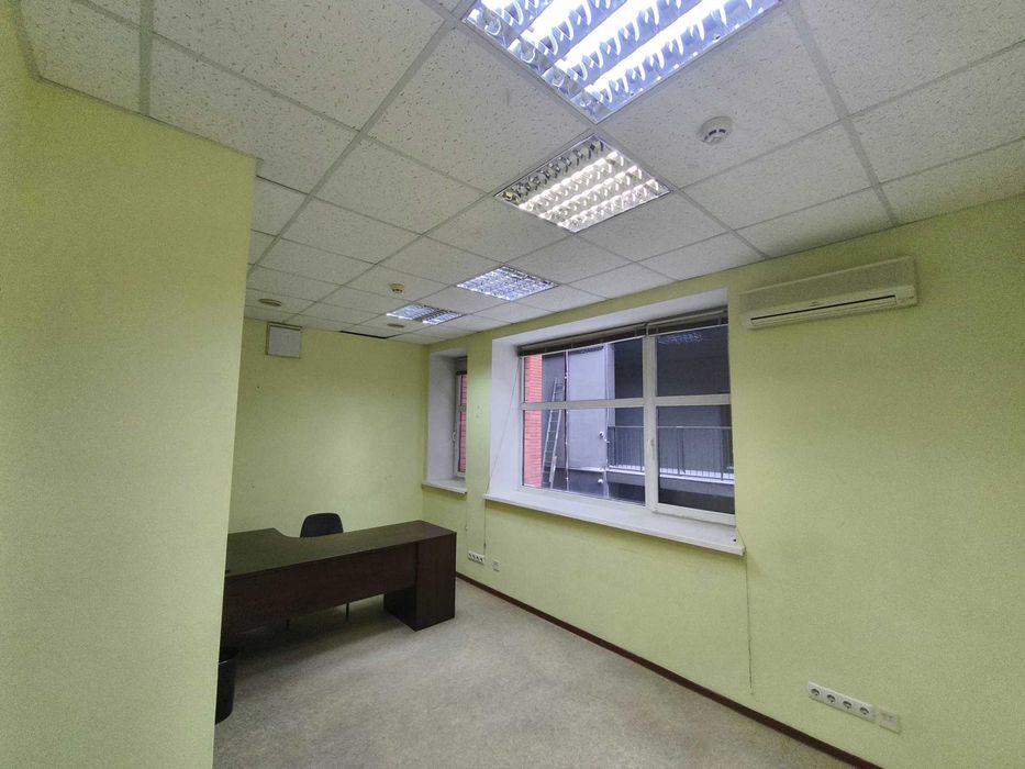 Оренда офісу з меблями у центрі міста ( р-н LaSilpo)