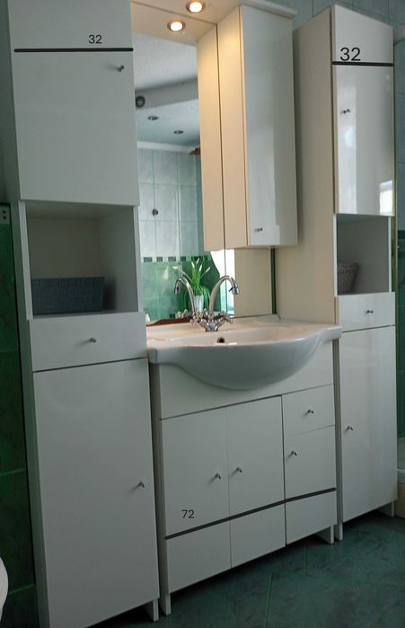 Komplet mebli łazienkowych