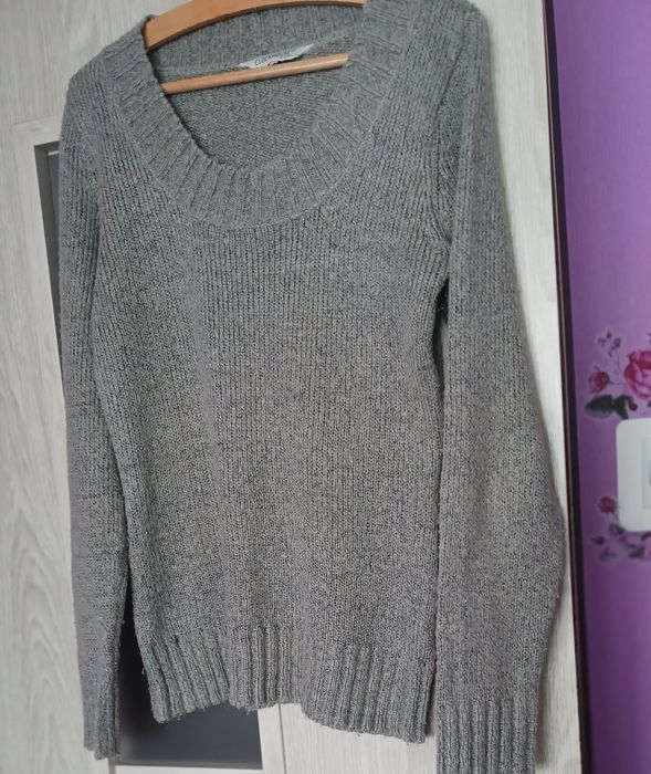 Sweterek szary damski