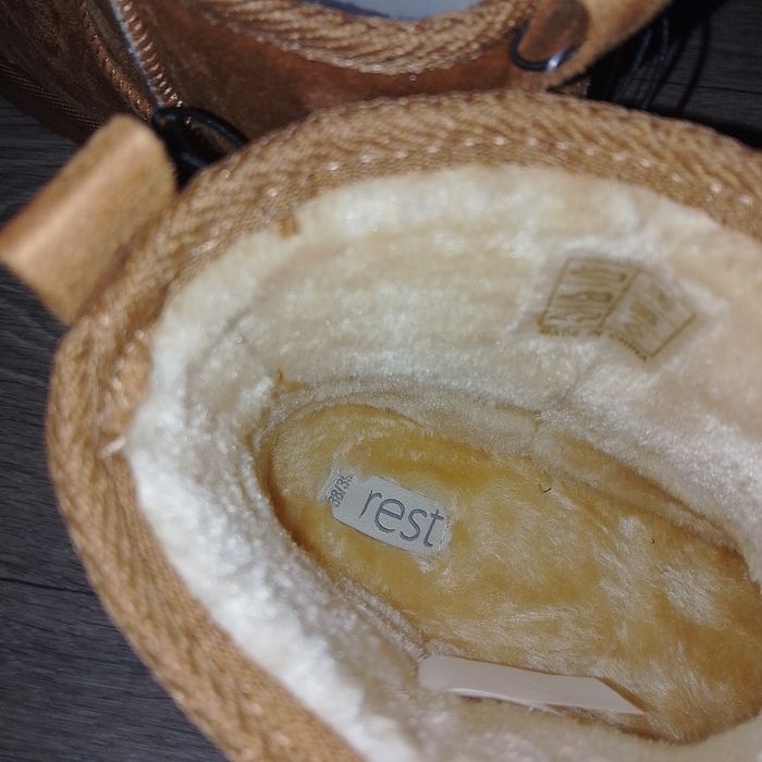 Зимові черевички rest угі